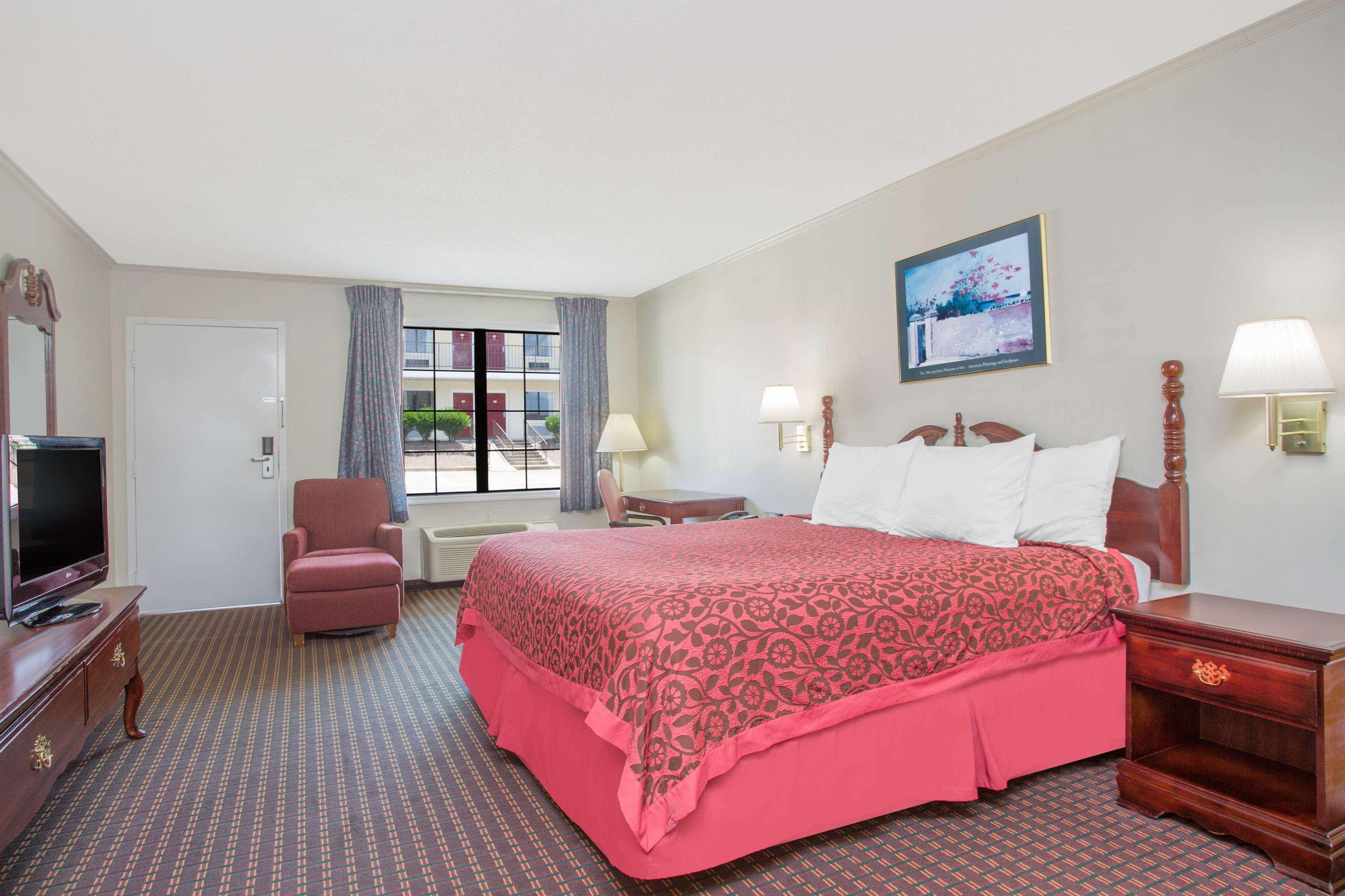 Days Inn Milledgeville Exteriér fotografie